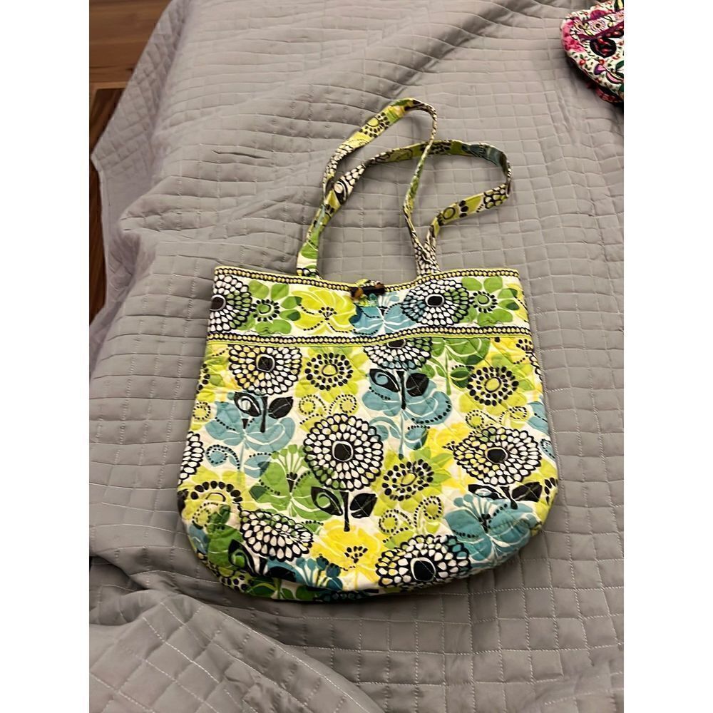 Vera Bradley Tote Satchel Bag Purse Green Flower Print